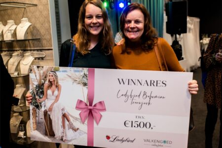 Valkengoed foto linda bouritius