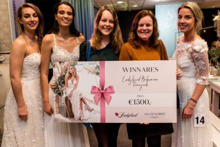 Valkengoed foto linda bouritius