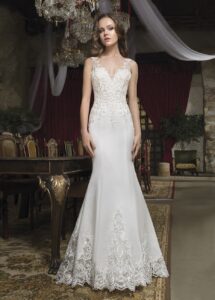 Cosmobella 7943 trouwjurk