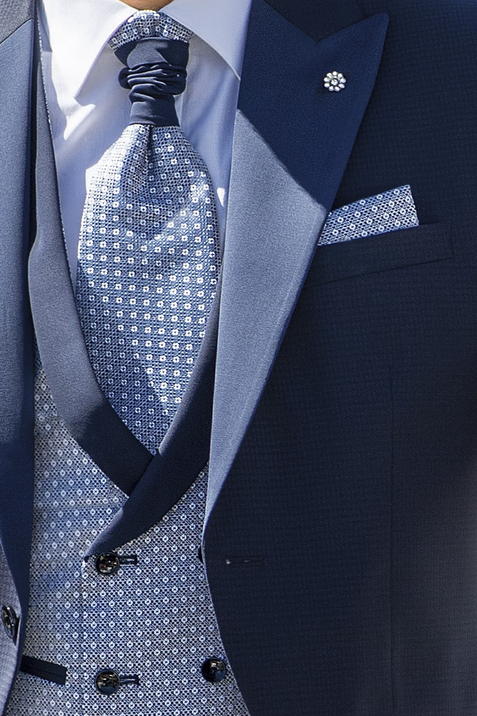 Roberto Vicentti COR 19.21.300 trouwpak driedelig