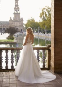 Libelle by Modeca Jenna Trouwjurk