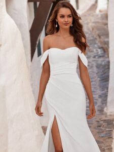 Love by Enzoani Denver Trouwjurk