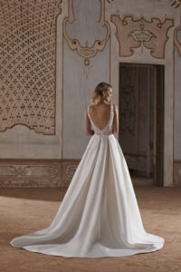 Cosmobella 8232 Trouwjurk