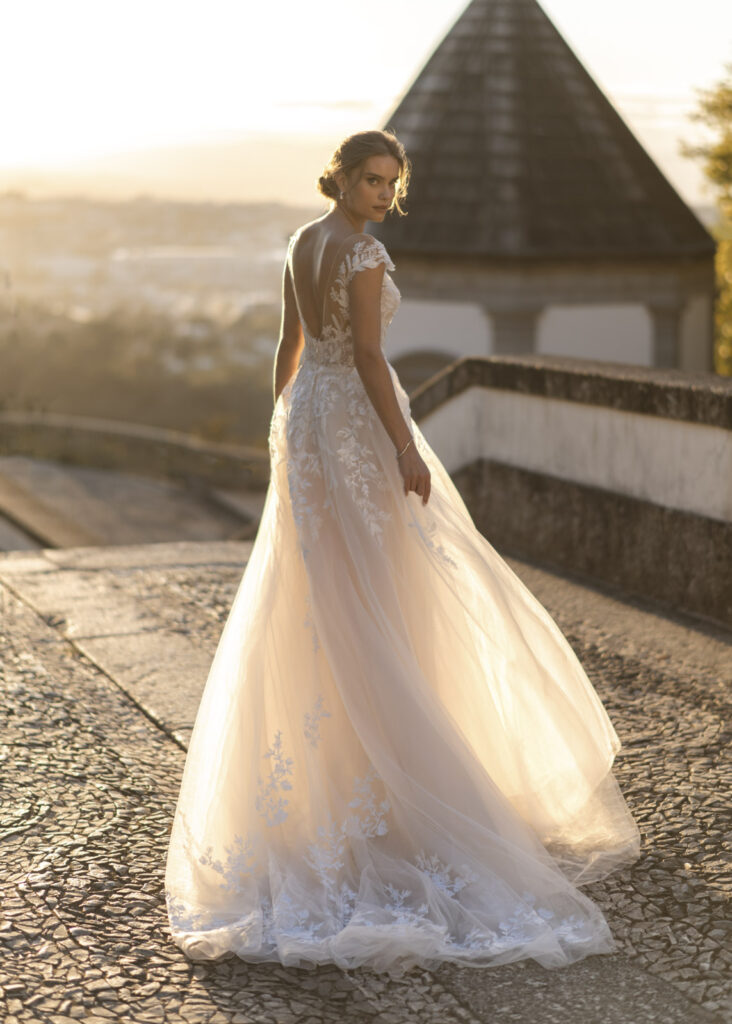 Libelle by Modeca Kamden Trouwjurk