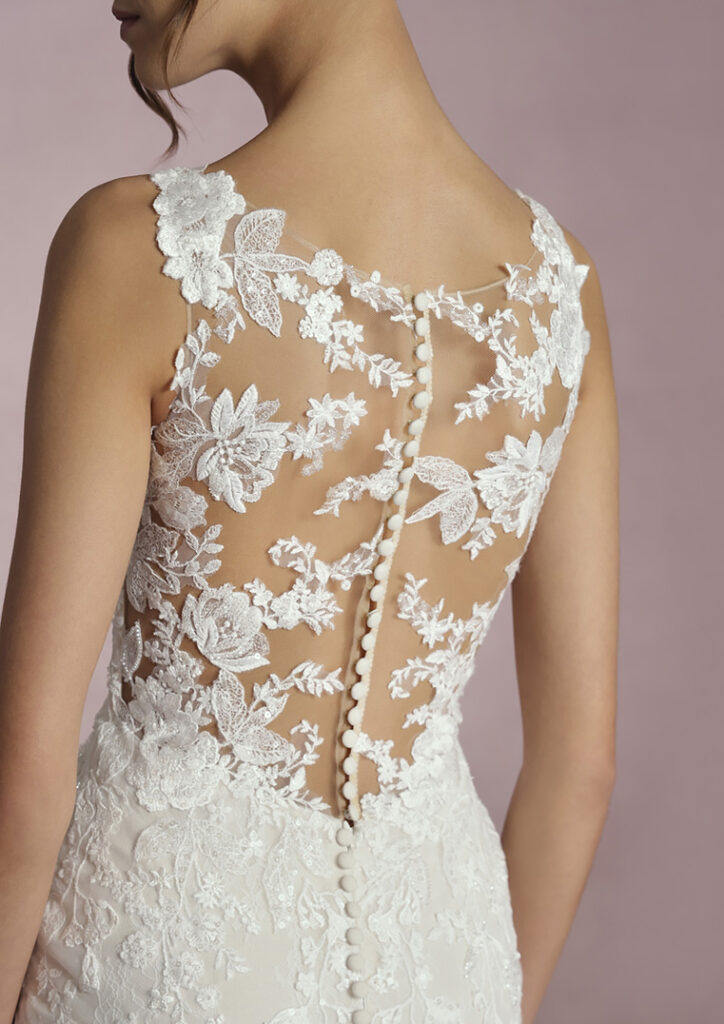 White One Haru Trouwjurk