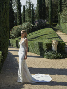 White One Miura Trouwjurk