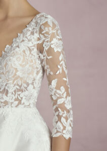 White One Edo Trouwjurk