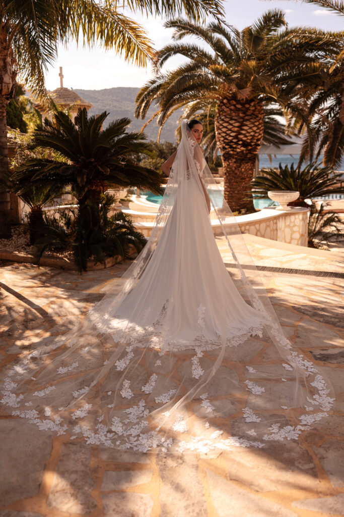 Demetrios 8258 Trouwjurk