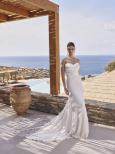 Le Papillon by Modeca Harriet Trouwjurk