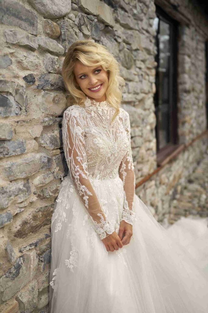 Libelle by Modeca Maxima Trouwjurk