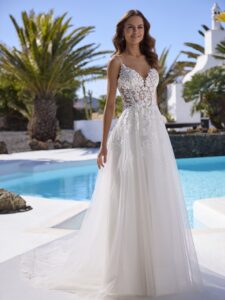 Love by Enzoani Eternity Trouwjurk