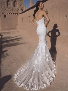 Blue by Enzoani Tatiana Trouwjurk