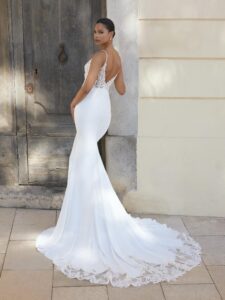 White One Adiron Trouwjurk