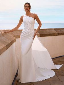 Love by Enzoani Flynne Trouwjurk