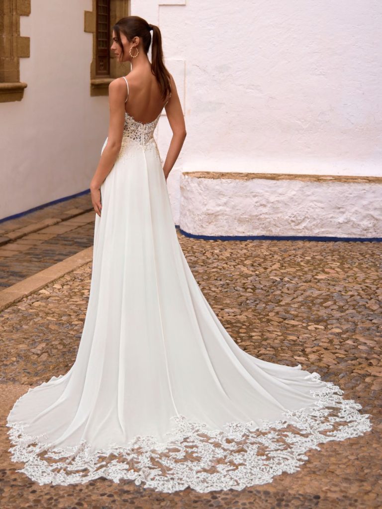Love by Enzoani Floretta Trouwjurk