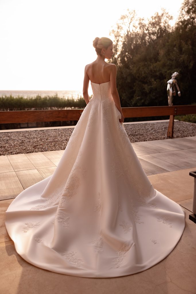 Demetrios 1566M Trouwjurk