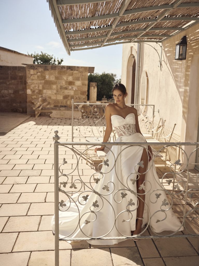 Modeca Mina Trouwjurk