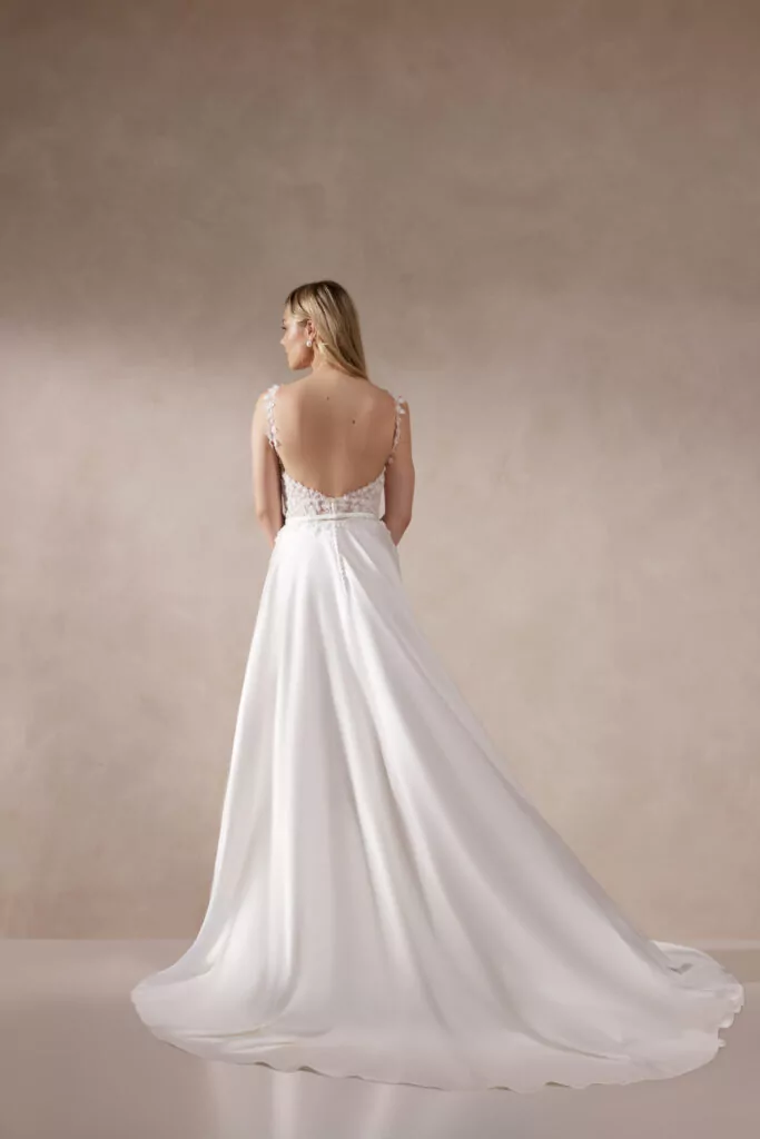 Adore by Justin Alexander 11393 LND Eila Trouwjurk