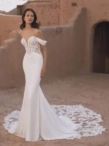 Blue by Enzoani Tammy Trouwjurk