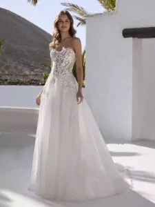 Love by Enzoani Everly Trouwjurk