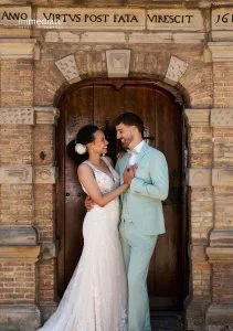 Immediate 26105 – 26106 Trouwpak